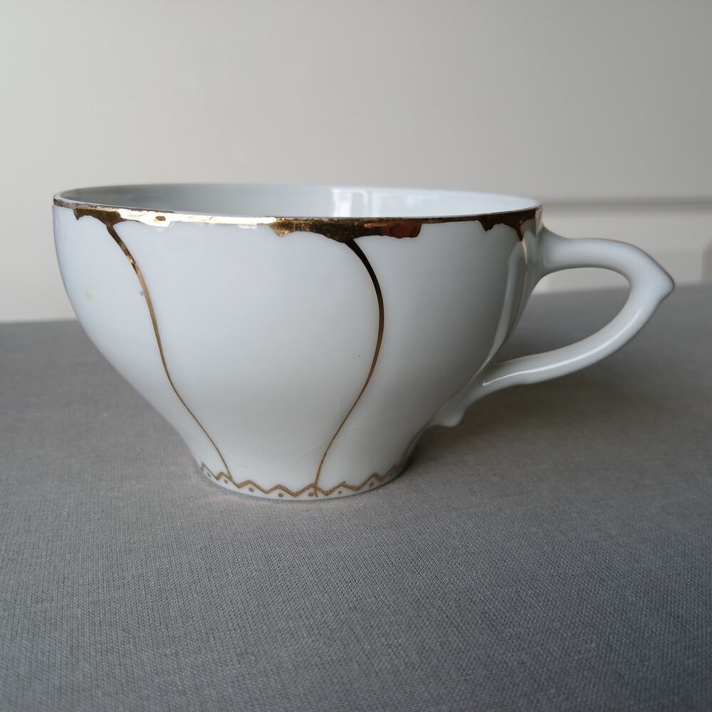 Inarco INA5 set of teacup & snack plate replacement porcelain china gold - Picture 3 of 16
